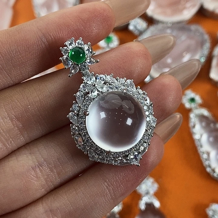 石英质玉银S925镀金镶嵌颈饰