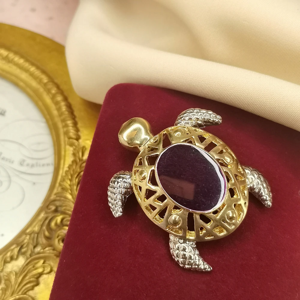 黑金珐琅海龟胸针[2501202-059]