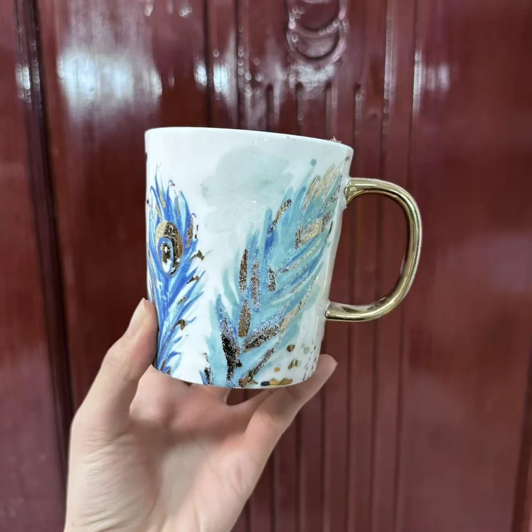 屋里进 马克杯 蓝色羽毛