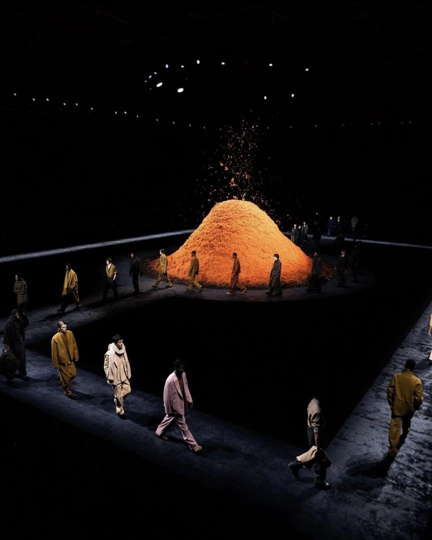 【21号链接阿悦】2025潮流秋冬新款极寒高奢羽绒服百搭款-8829