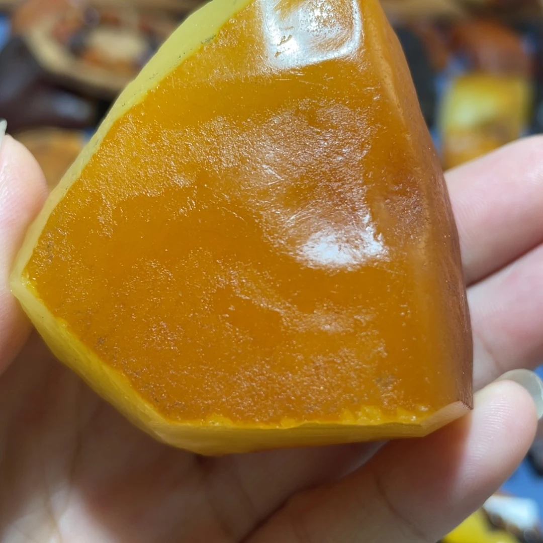 定制蜜蜡未镶嵌面包扣