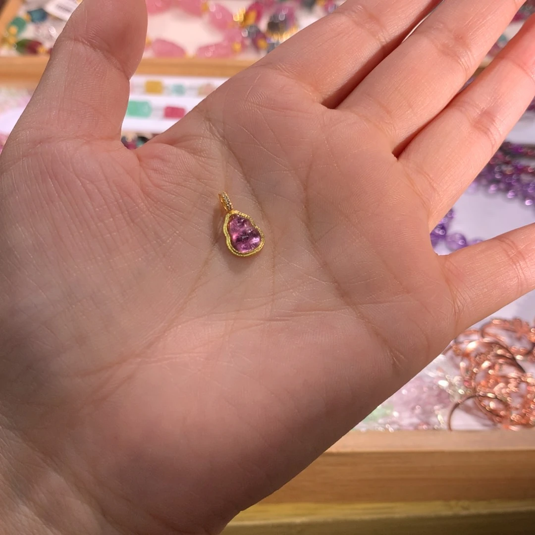 康***生吊坠18K金镶嵌碧玺吊坠