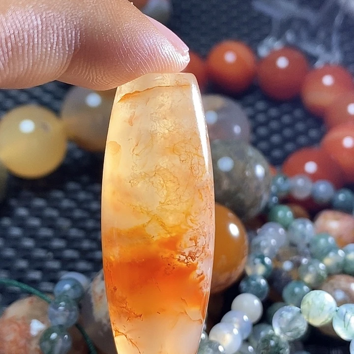 爱***难未镶嵌颈饰玛瑙/玉髓