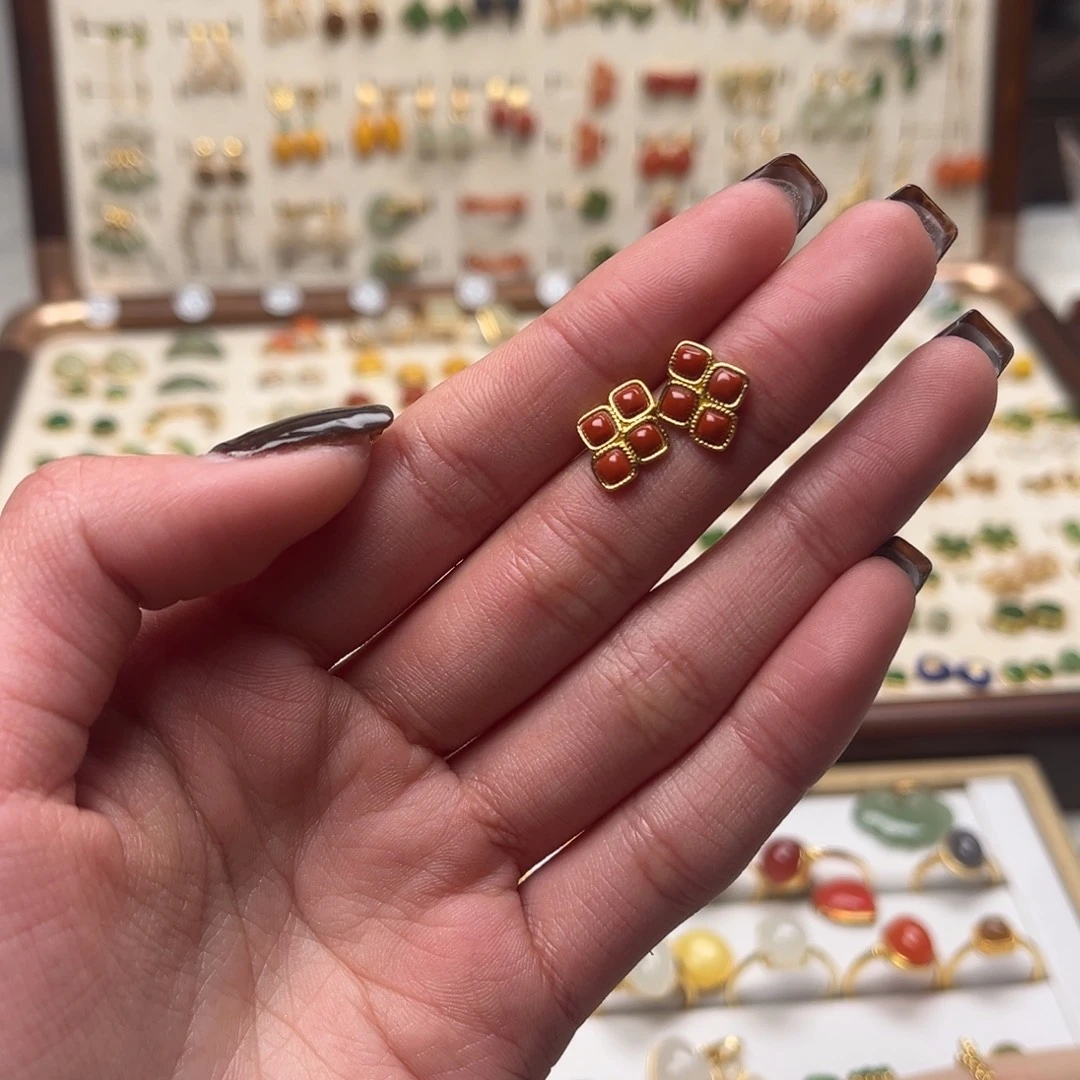 和田玉银S925镀金镶嵌耳坠