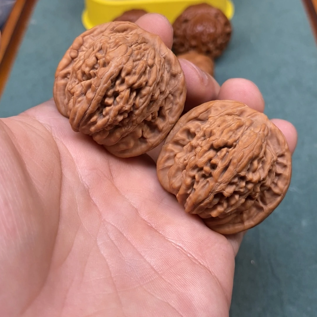 吊坠桃核全品山地精楼