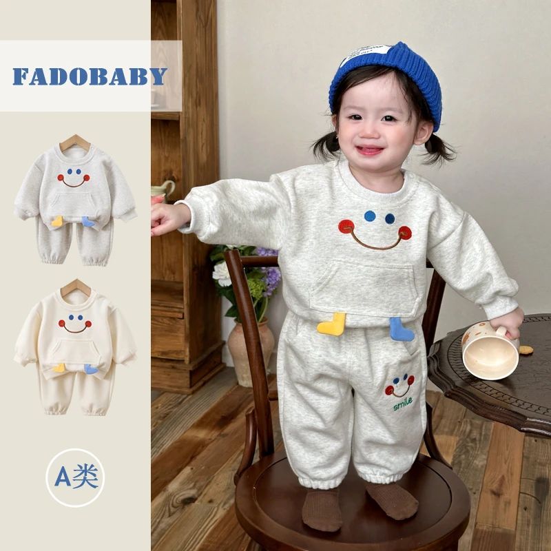 儿童休闲套装秋装女童衣服超萌卡通卫衣裤子婴儿两件套秋季外出服