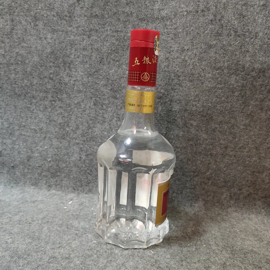 07年裸瓶五粮液500ml52度-M25GV00AC86-01