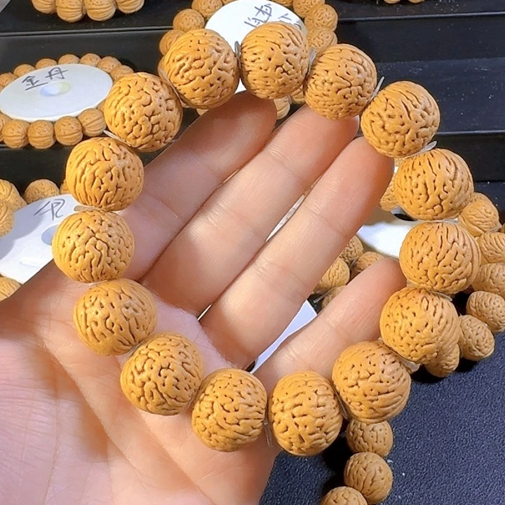 世****桃核吊坠白月光桃核