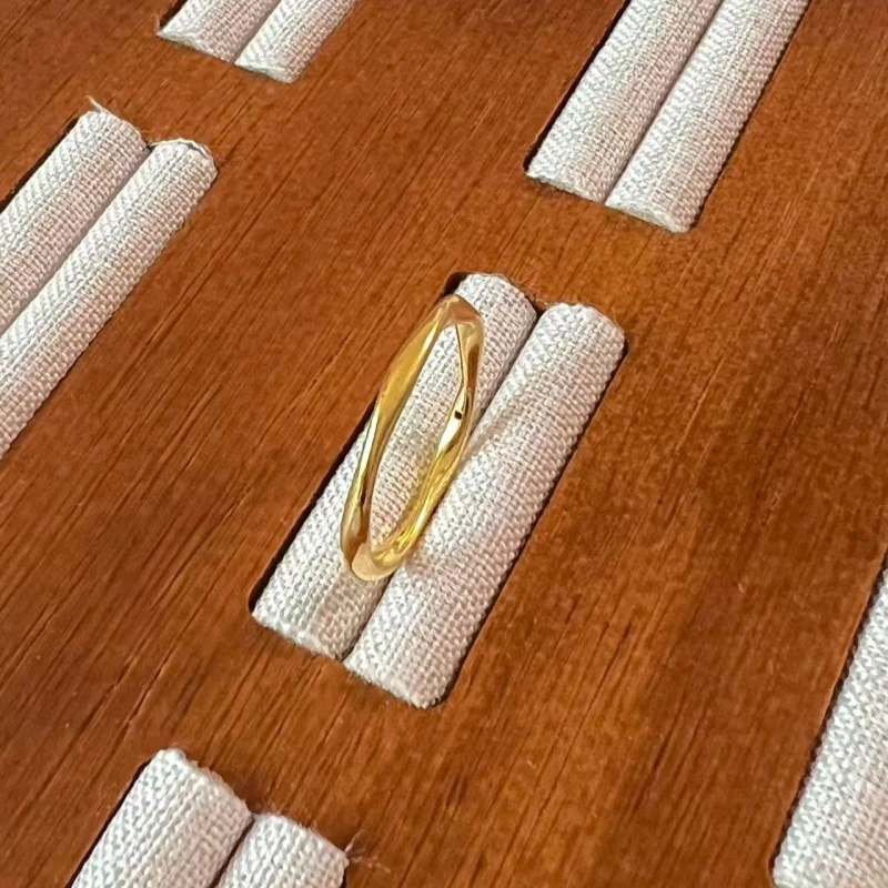 克重0.41 15号 莫比戒指 足金999