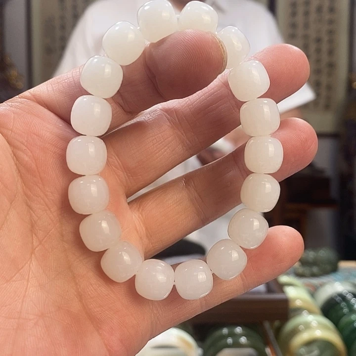 手串未镶嵌和田玉