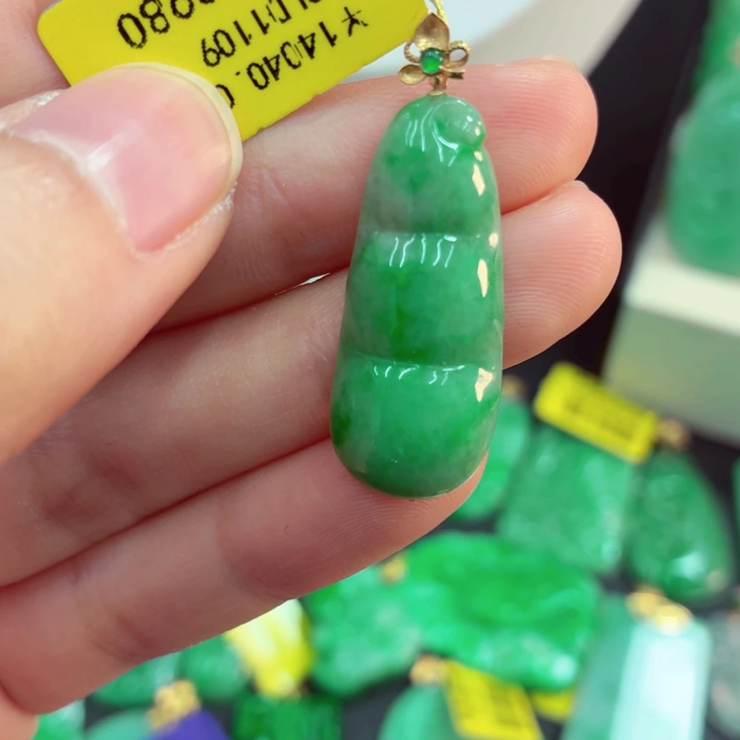 翡翠18K金镶嵌吊坠(不含链)