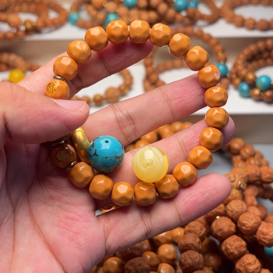 唐***虎猴头核桃手串奶酪