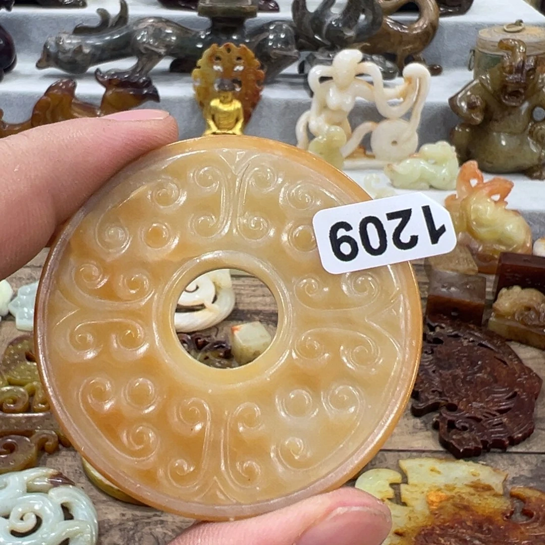 杯云***哥新号开播一漏到底