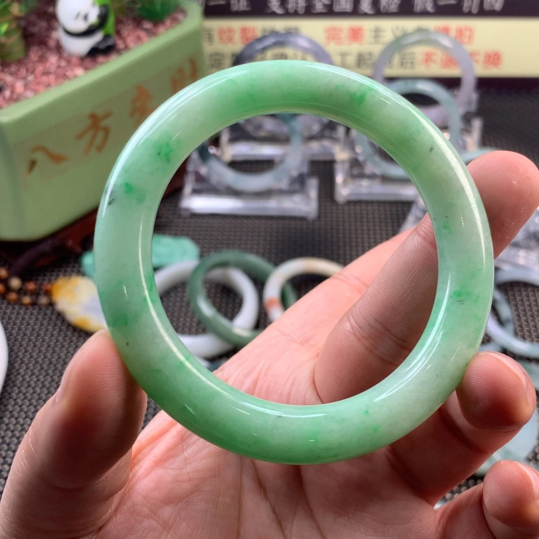 林***哥定制翡翠未镶嵌抛光