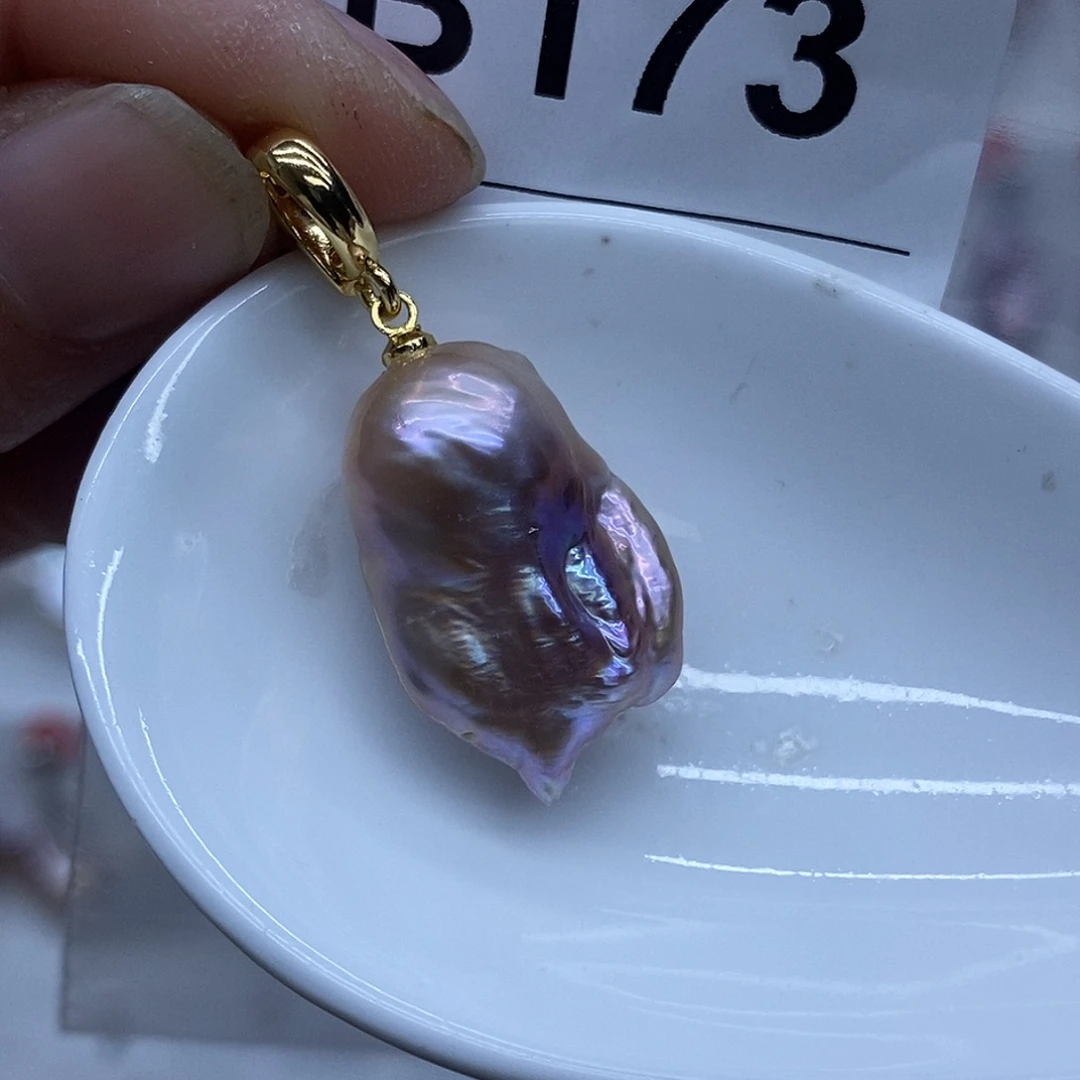 颈饰淡水珍珠未镶嵌