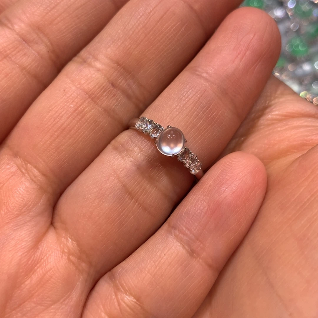 翡翠18K金镶嵌戒指戒指