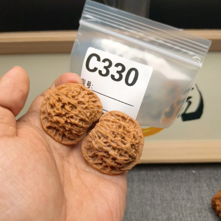 吊坠文玩核桃40盘龙纹c330