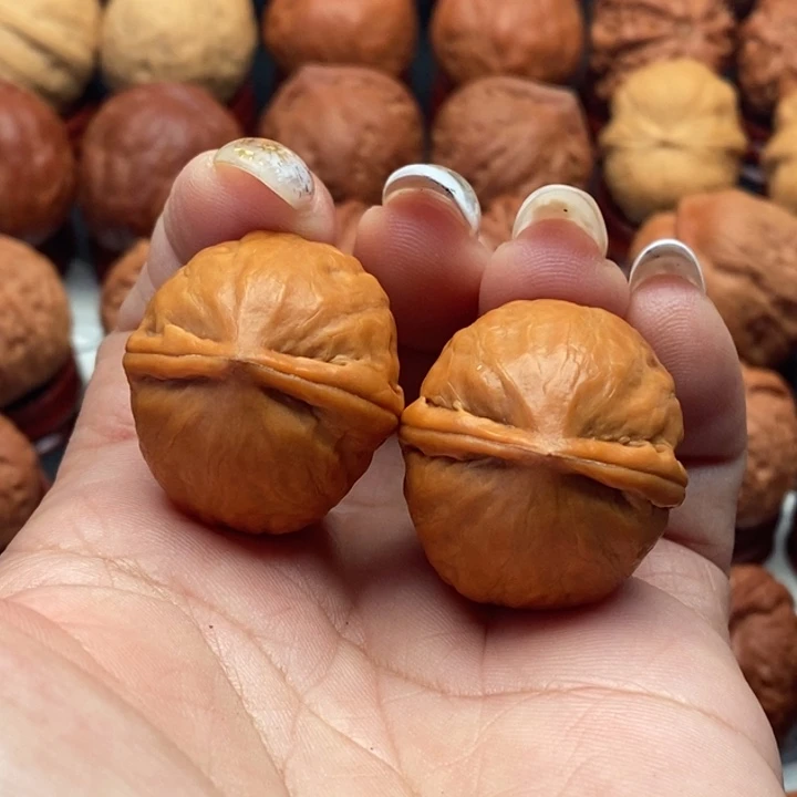 核桃精品文玩核桃手捻黄金球
