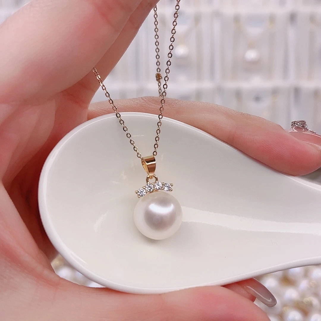 淡水珍珠吊坠(赠链)未镶嵌