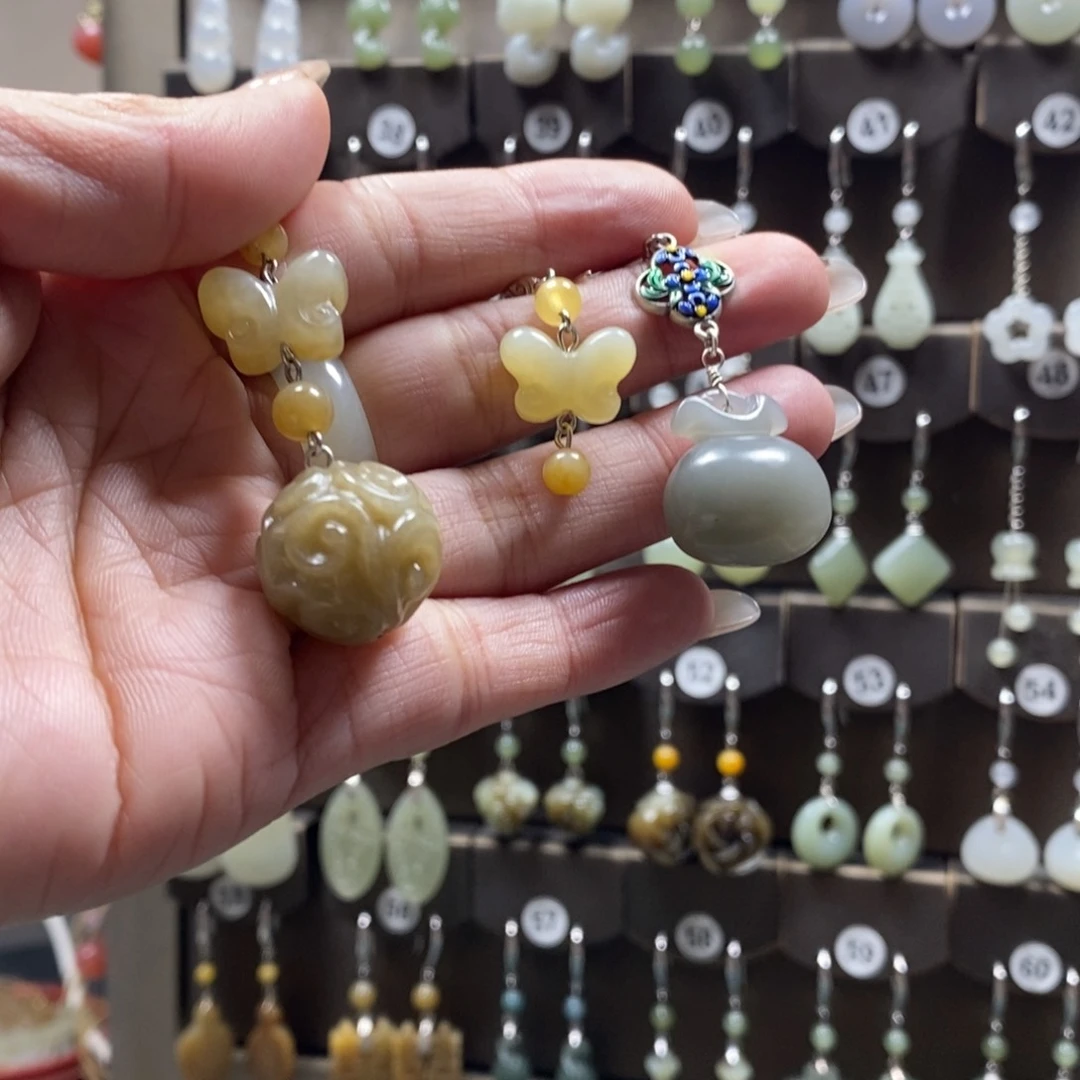 和田玉耳饰银S925镶嵌幻**雨