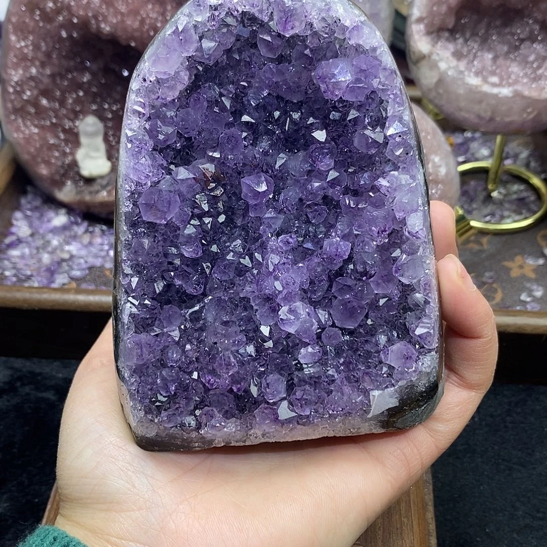 未镶嵌大型摆件（非配饰）紫晶