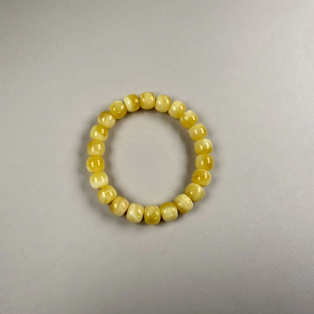 蜜蜡老型手串  B1087