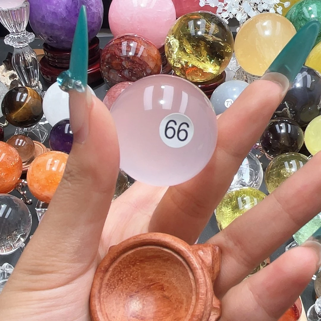 阿***妤未镶嵌珠宝半成品水晶微瑕3.63