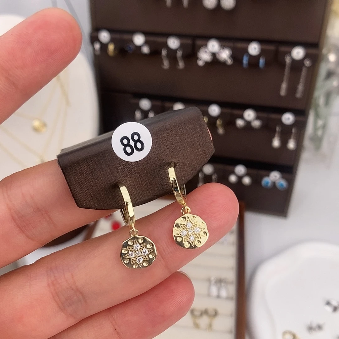 合成立方氧化锆925银