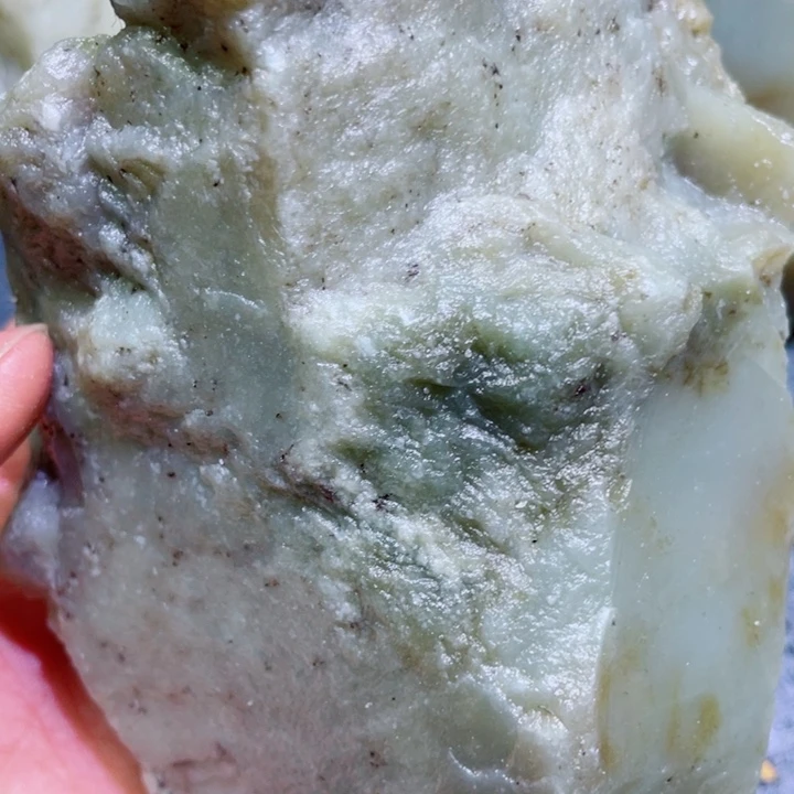 和田玉未镶嵌珠宝半成品