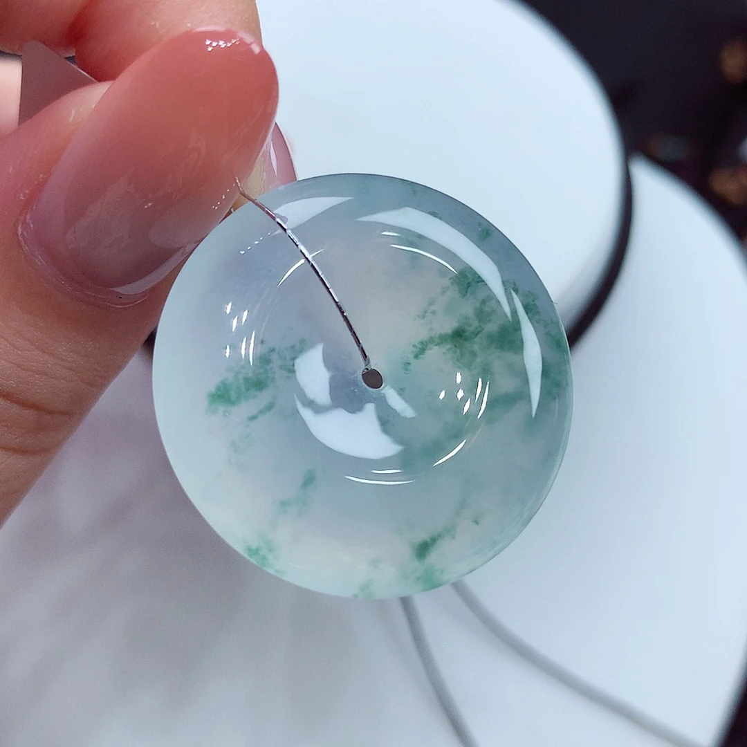 翡翠未镶嵌颈饰翡翠54，28.7/6.7