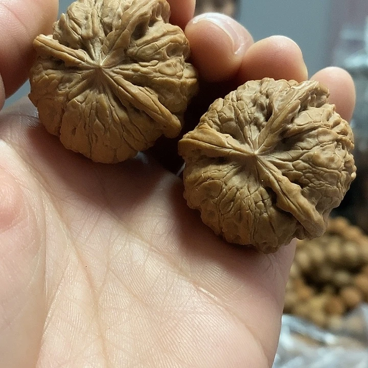 文玩核桃把件37雨花石三棱