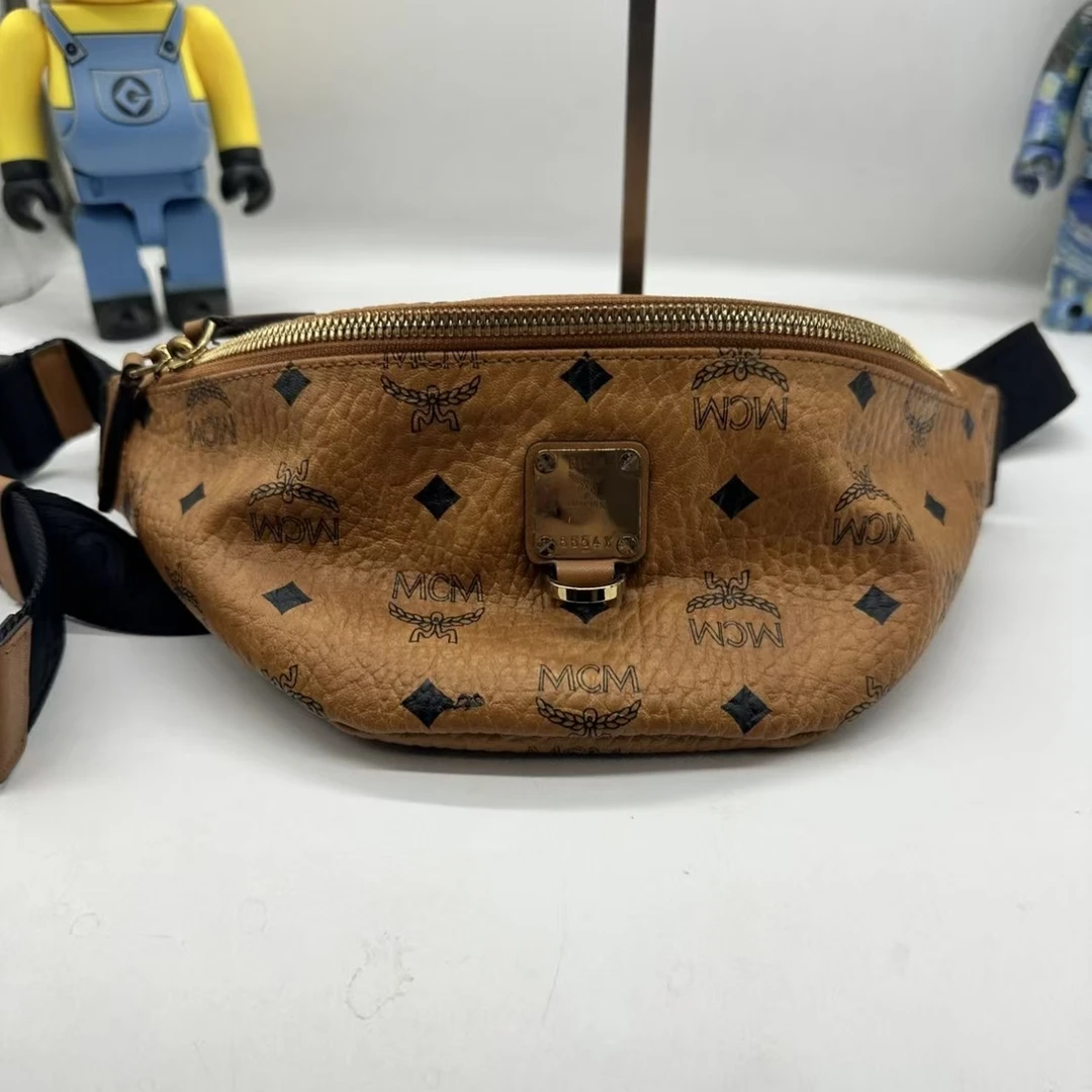 95新 MCM 胸包/092219