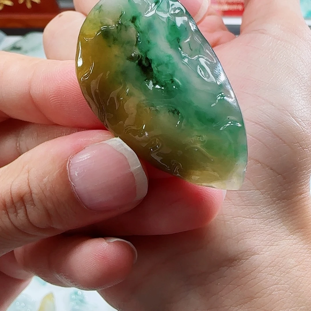 定制翡翠未镶嵌翡翠定制