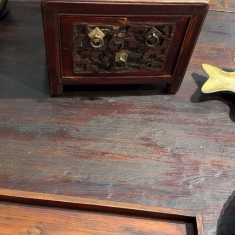 多***玛有机玻璃老家具仿古老盒子