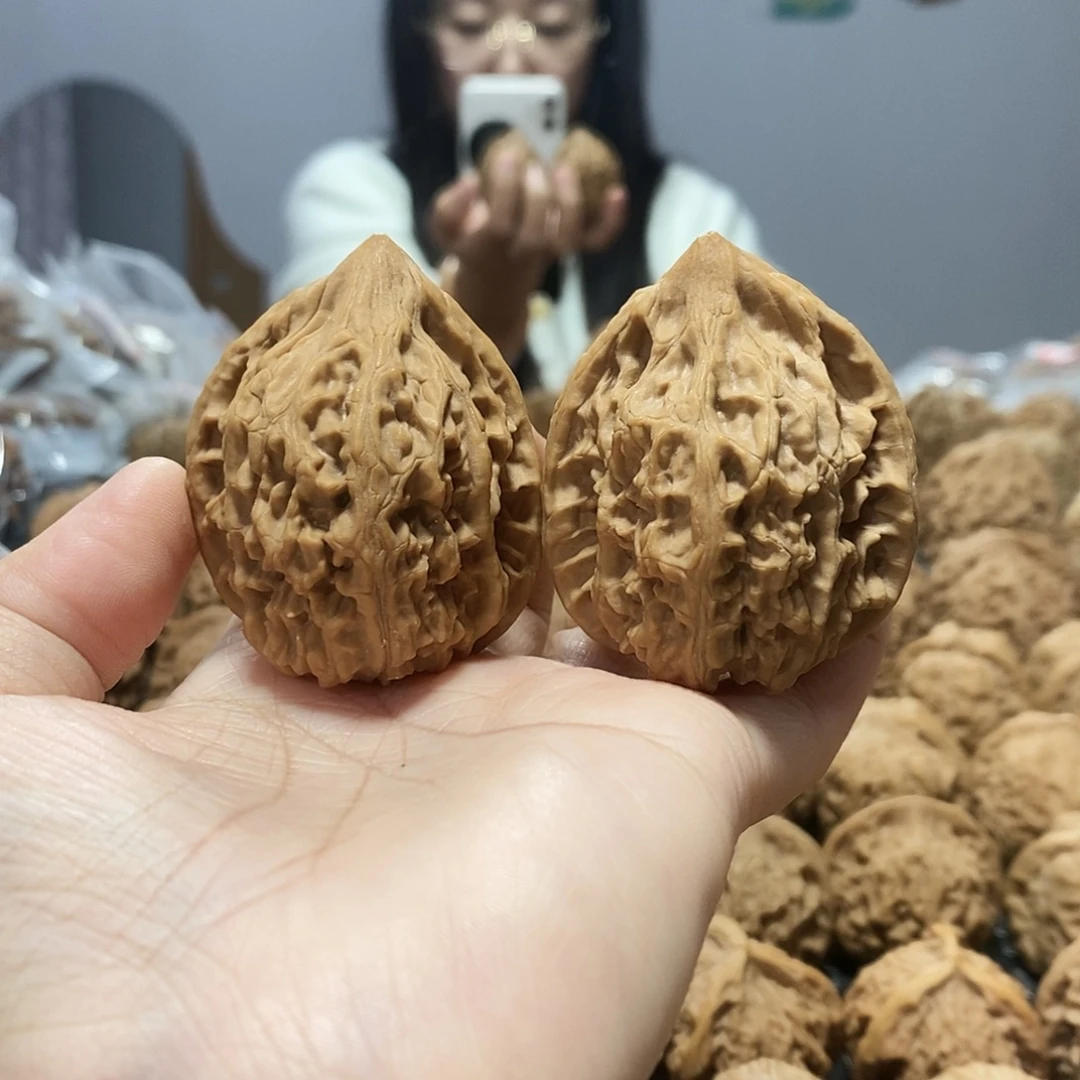 文玩核桃吊坠鸡心42