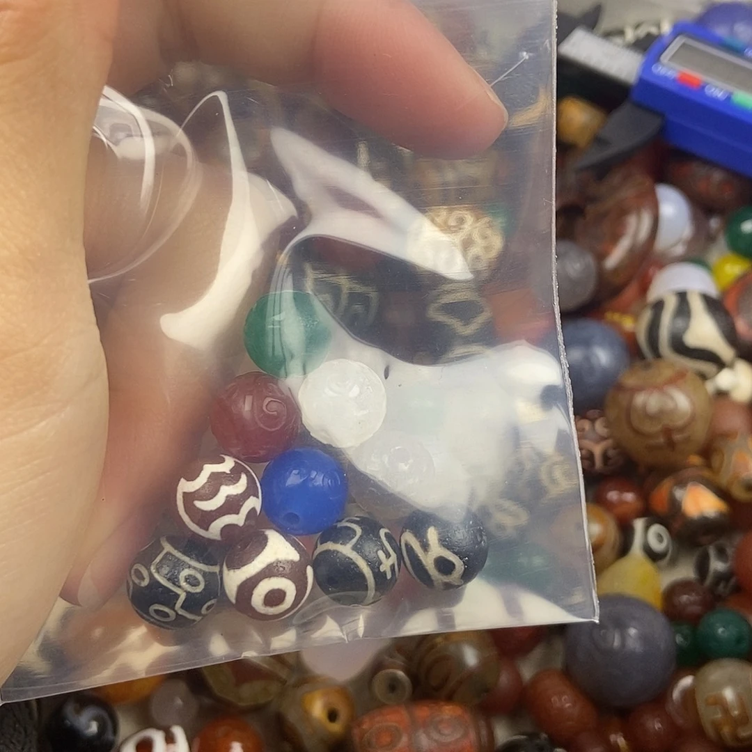 大***伟玛瑙/玉髓未镶嵌玛瑙配珠玛瑙散珠