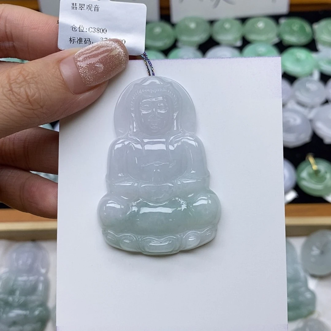 【闪购商品】翡翠颈饰未镶嵌观音