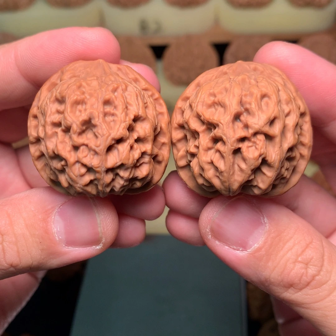 把件文玩核桃36太行雪狮全品