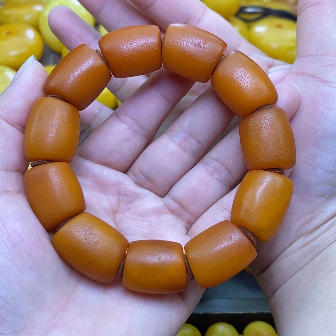 蜜蜡未镶嵌珠宝奇石