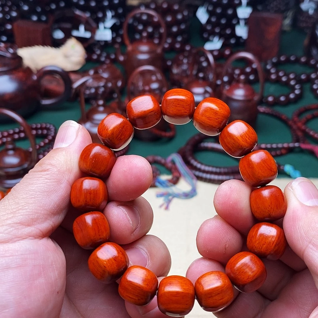 檀香紫檀（小叶紫檀）其他多样性发其一1314至尊泥王