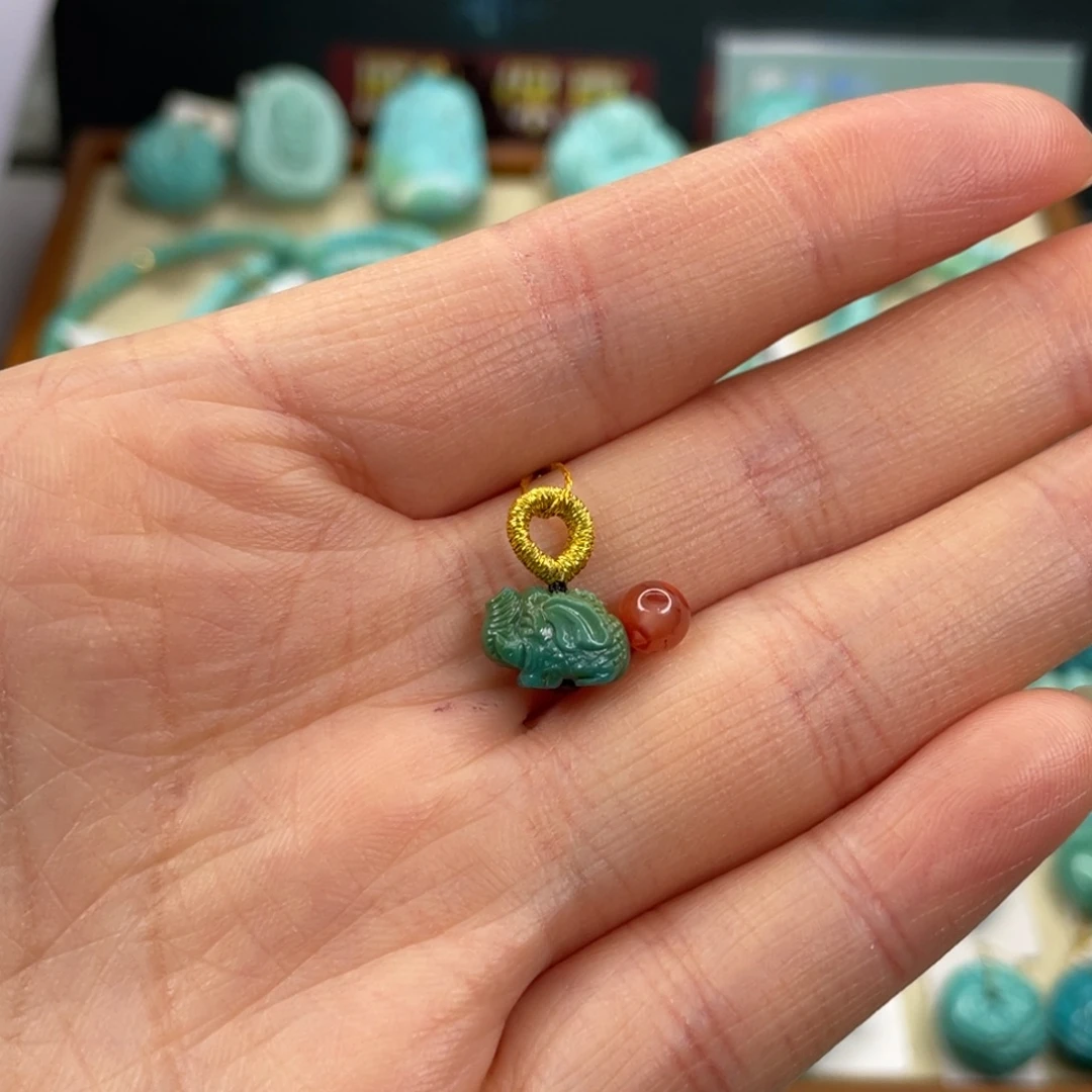 南红玛瑙未镶嵌配饰