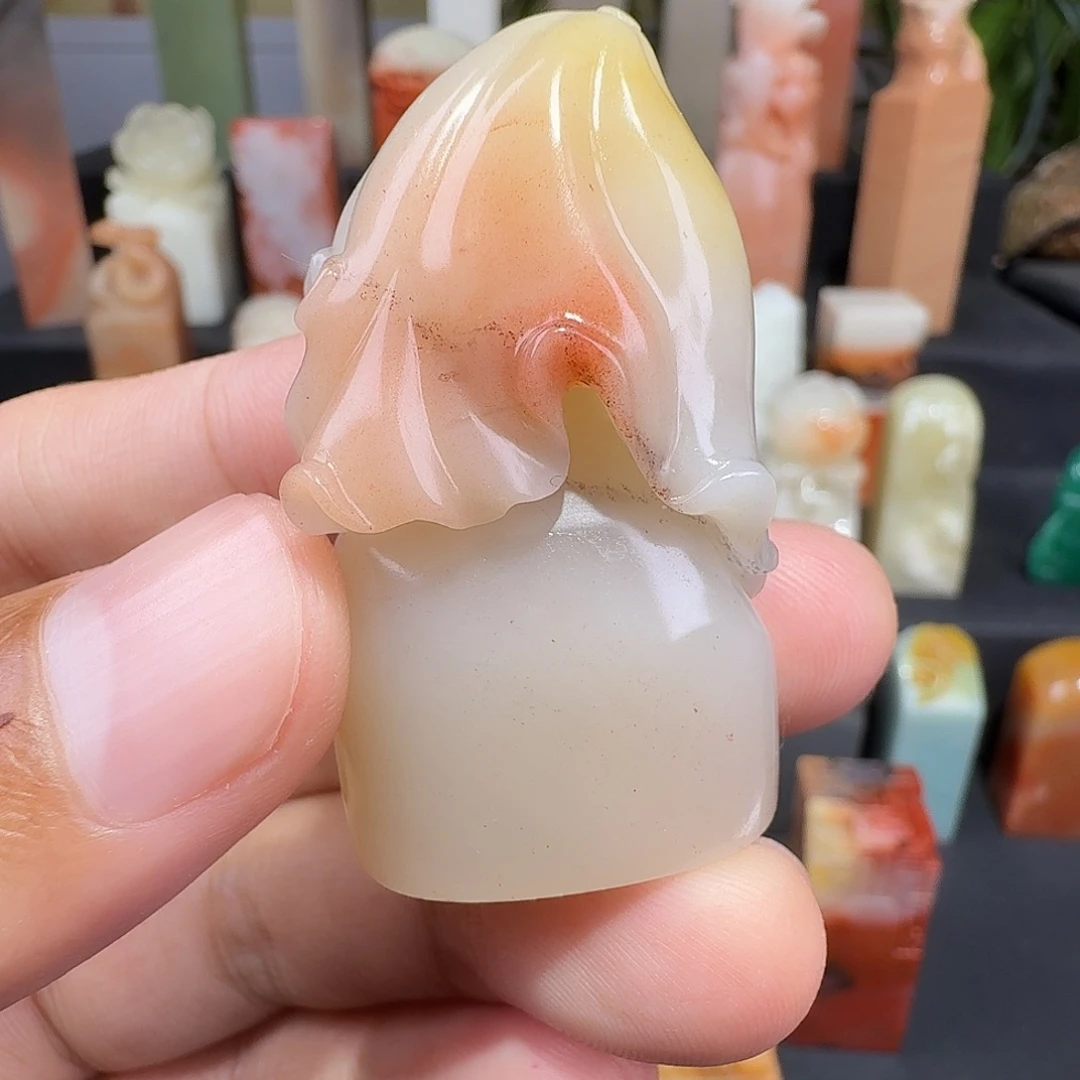 哞***～老挝石印石荷叶印章