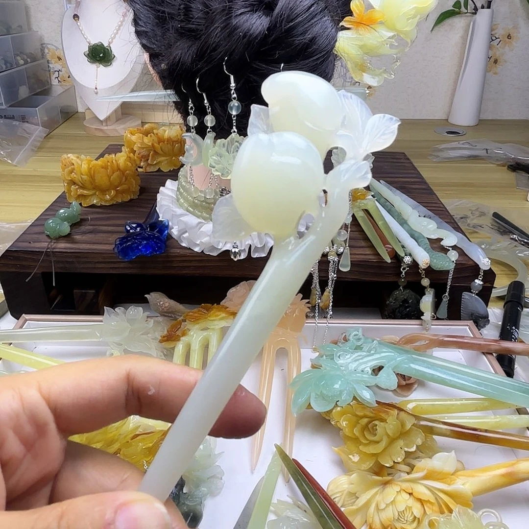 蛇纹石玉发饰合金