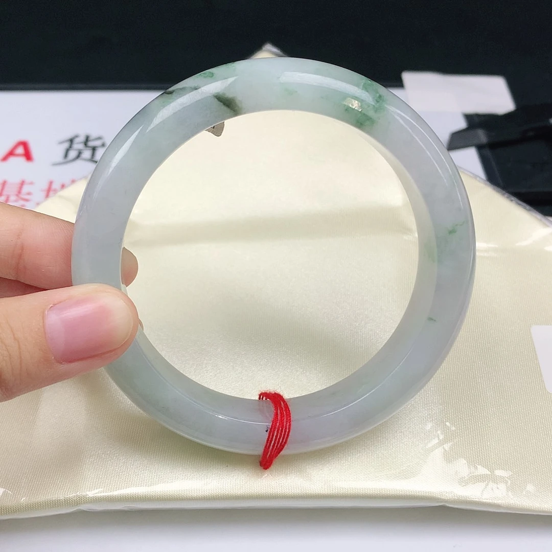 翡翠手镯未镶嵌5404正