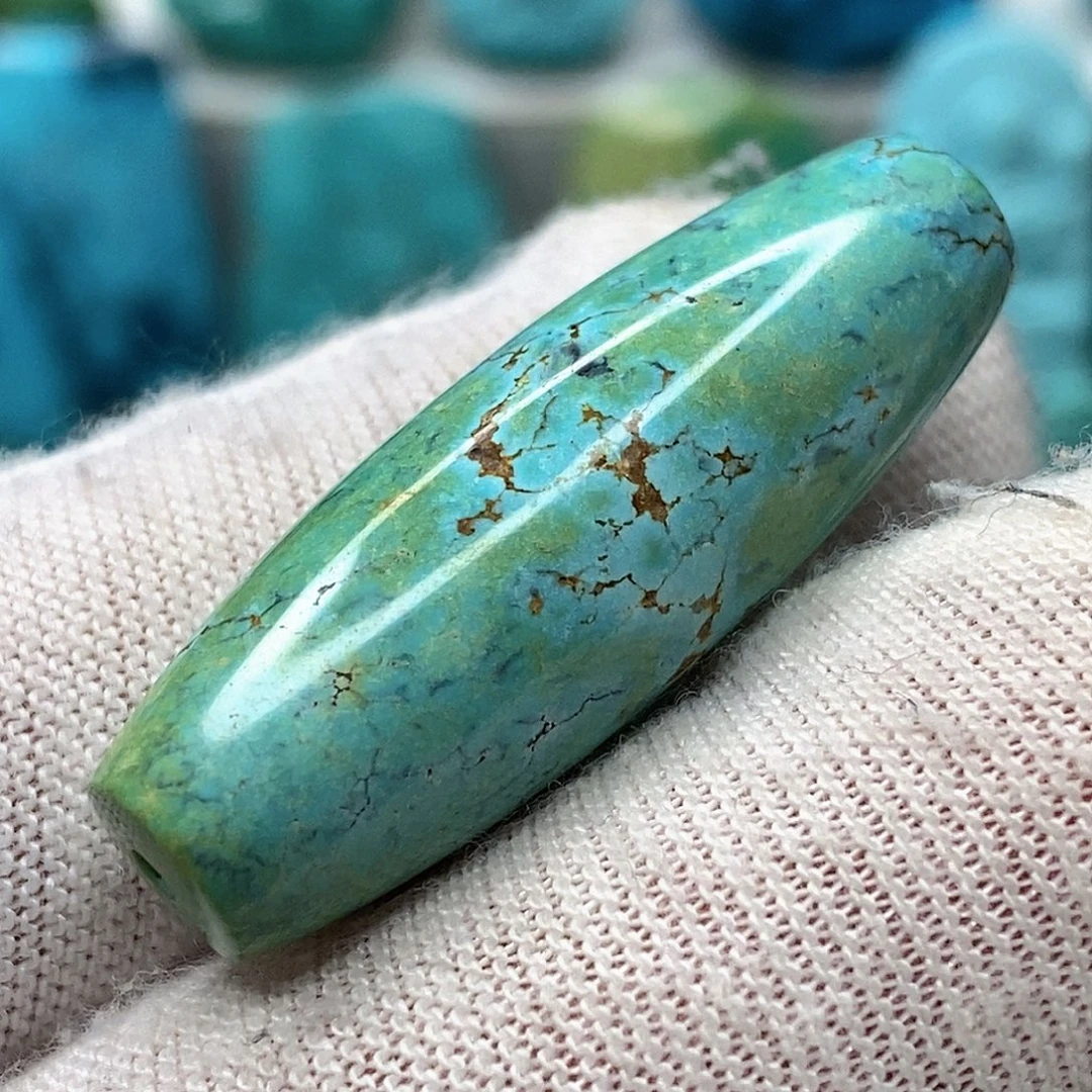 绿松石未镶嵌天然原矿 地大质检