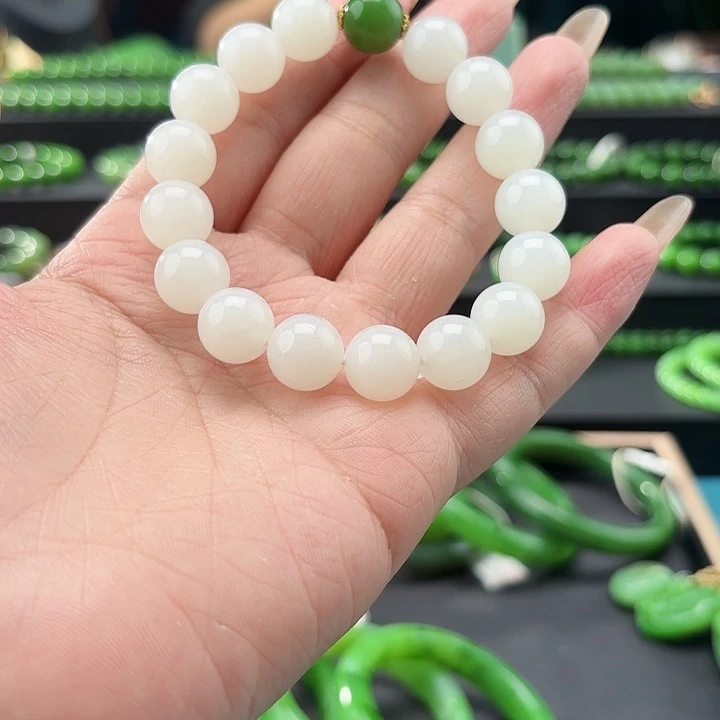 野***野手串未镶嵌和田玉