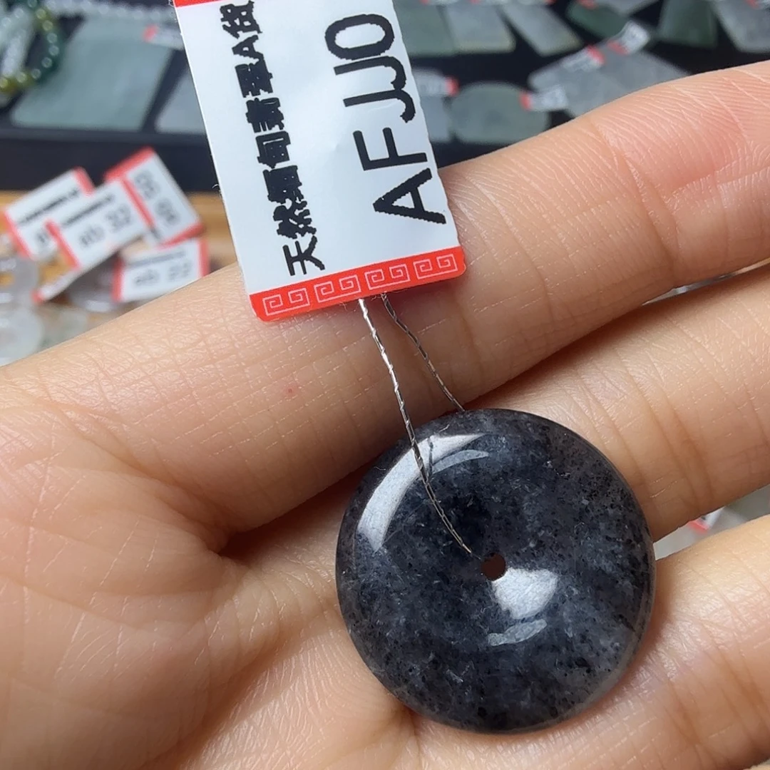 翡翠未镶嵌颈饰天然缅甸翡翠A货