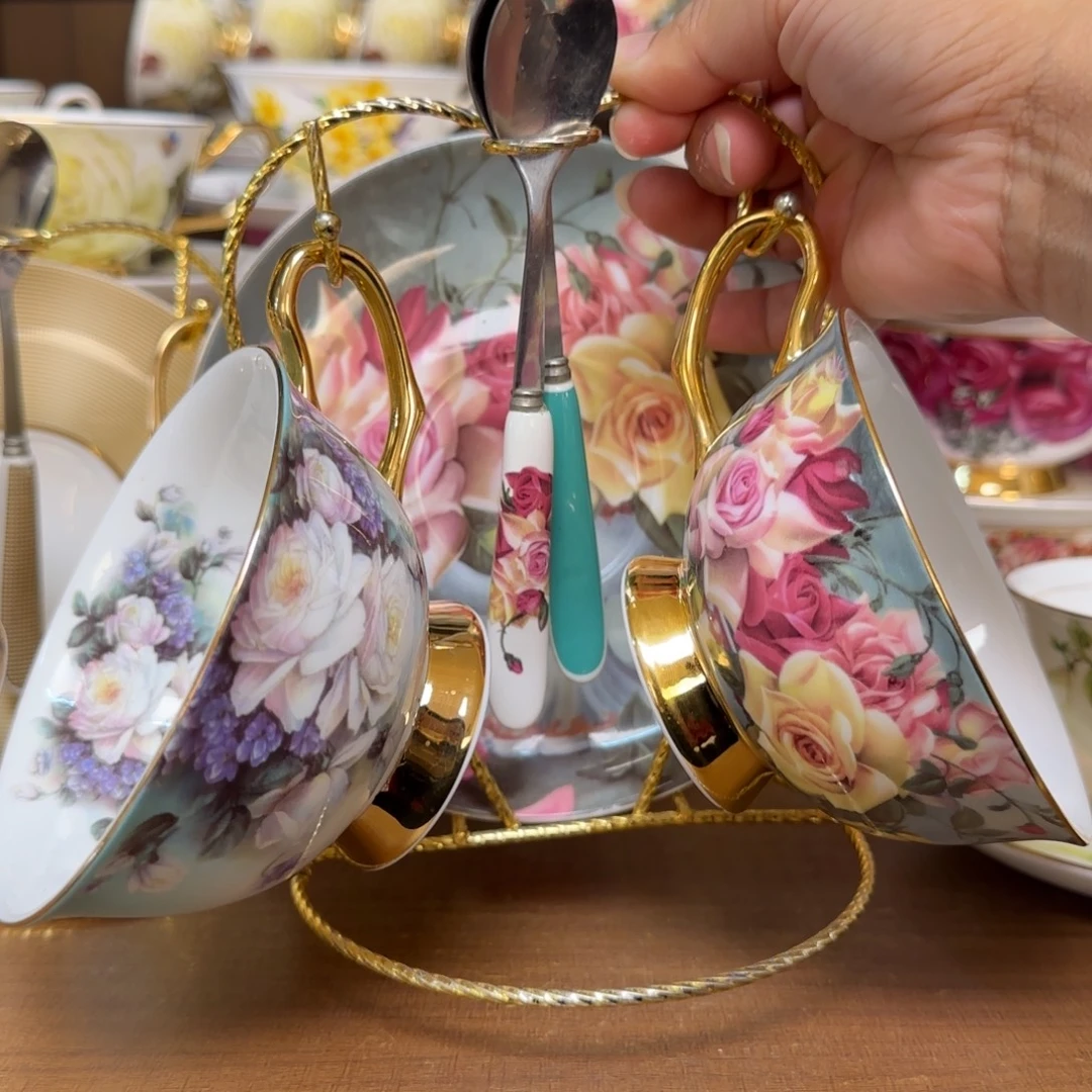 45%以上骨粉骨瓷经典➕渐变蓝两杯碟送杯架快递装