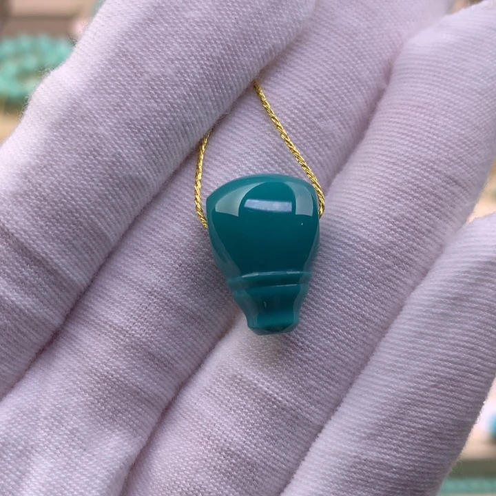 绿松石未镶嵌珠宝奇石12.2