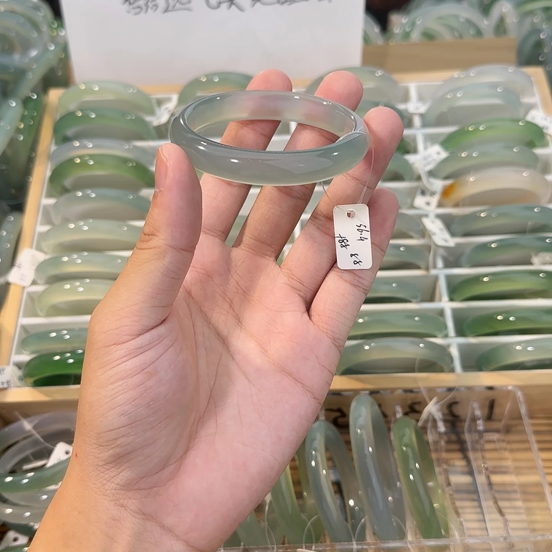 玛瑙/玉髓未镶嵌手镯圈口56.4